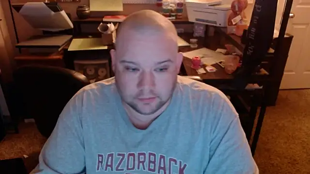 Snapshot of MegaChip chatting on November 2025 10:25:02 AM MegaChip online show from November 2025 10:25:02 AM