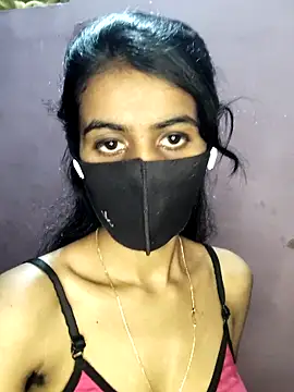 Snapshot of Thaper_Meera2 chatting on April 2026 01:46:02 PM Thaper Meera2 online show from April 2026 01:46:02 PM