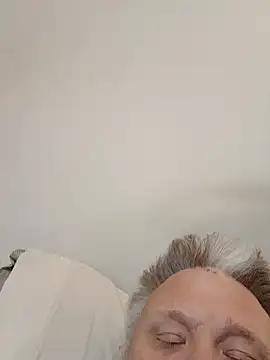 Jbirdb800 online show from December 2025 06:37:02 PM