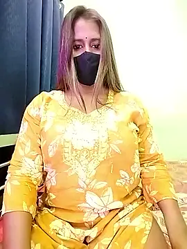 LoveLy-Soneya online show from March 2026 01:07:02 PM