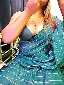 LoveLy-Soneya online show from April 2026 04:39:01 AM