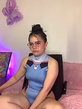 violettabond online show from February 2026 10:07:02 AM