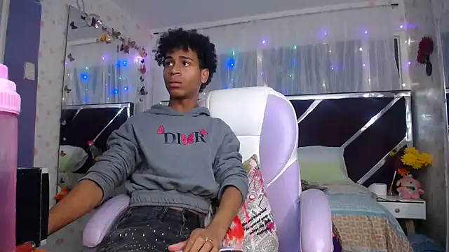 Santy bigcock 01 online show from March 2026 02:38:01 PM