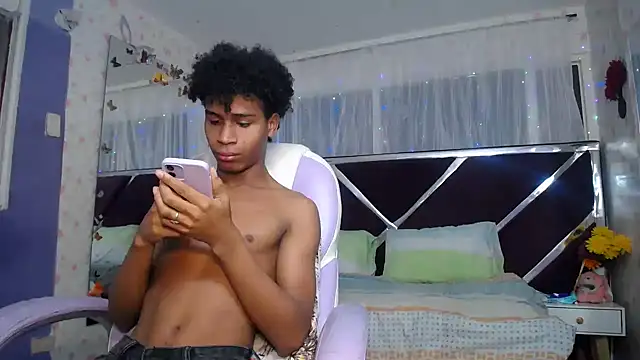 Santy bigcock 01 online show from March 2026 01:56:01 PM