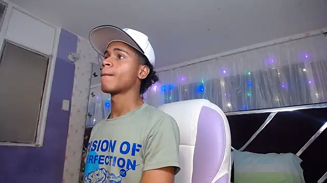 Santy bigcock 01 online show from April 2026 02:09:01 PM