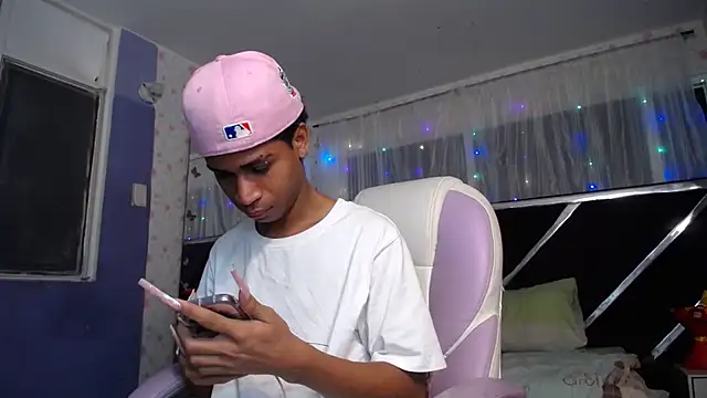 Santy bigcock 01 online show from July 2026 02:28:01 AM