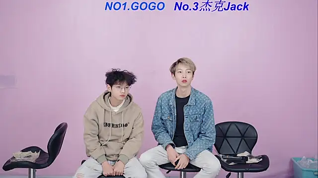 Snapshot of Beautifulboys-999 chatting on December 2025 07:47:01 AM Beautifulboys-999 online show from December 2025 07:47:01 AM