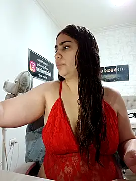 nahiarabiel33 online show from December 2025 03:20:04 PM