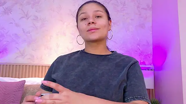 ValeriaMonet online show from April 2026 12:25:01 PM