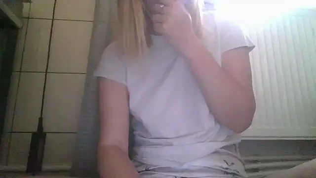 Snapshot of dirty_sasha00 chatting on June 2026 02:47:01 AM dirty sasha00 online show from June 2026 02:47:01 AM