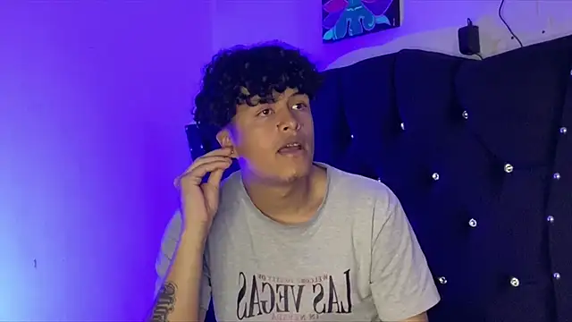 CyrusAndGrase online show from January 2026 09:05:02 PM