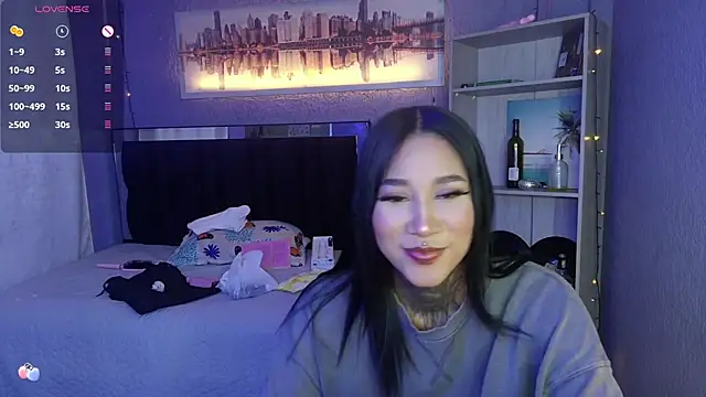 Snapshot of lyam_ebony_ chatting on November 2025 10:43:02 PM lyam ebony online show from November 2025 10:43:02 PM