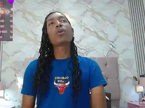 MiaCoock online show from January 2026 02:23:01 PM