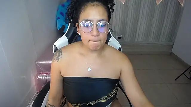 Snapshot of tamara_brown_t chatting on December 2025 08:08:01 AM tamara brown t online show from December 2025 08:08:01 AM