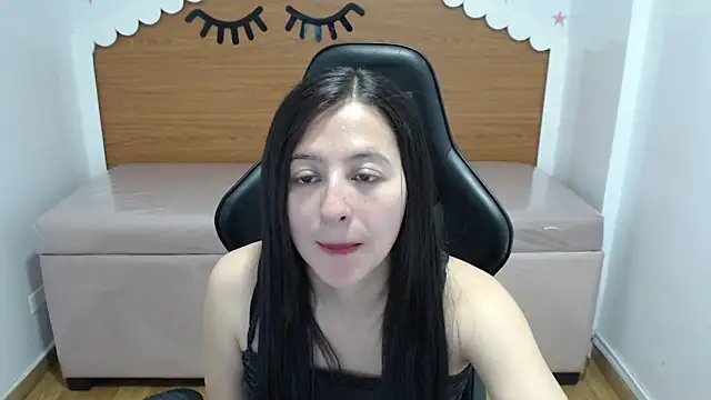 Snapshot of scarlett_percy_t chatting on November 2025 07:46:02 PM scarlett percy t online show from November 2025 07:46:02 PM