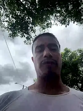 Snapshot of RaySullivan chatting on January 2026 04:00:01 PM RaySullivan online show from January 2026 04:00:01 PM