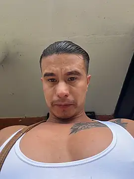 Snapshot of RaySullivan chatting on February 2026 04:04:02 PM RaySullivan online show from February 2026 04:04:02 PM