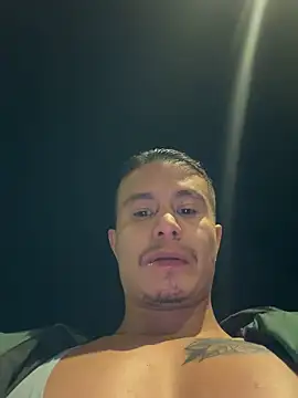 Snapshot of RaySullivan chatting on February 2026 02:43:01 AM RaySullivan online show from February 2026 02:43:01 AM