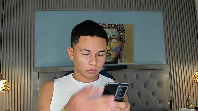 Liams18 online show from April 2026 05:43:01 AM