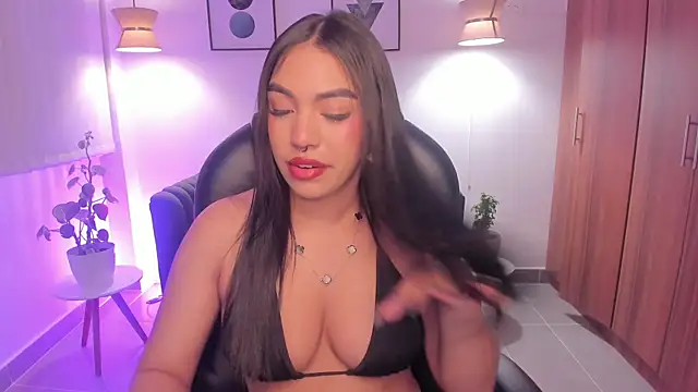 emma connor1 online show from July 2026 04:58:02 AM