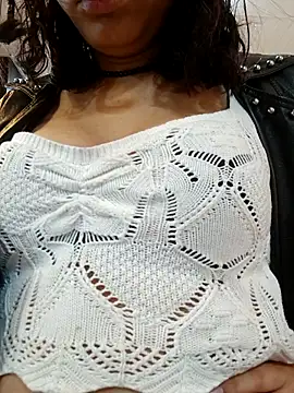 monFrandyd online show from November 2025 10:09:01 PM