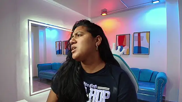 Snapshot of Alondra_gomexxx chatting on November 2025 03:40:02 AM Alondra gomexxx online show from November 2025 03:40:02 AM