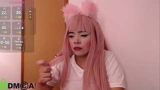 Snapshot of LESLY_EVANS01 chatting on November 2025 04:56:01 AM LESLY EVANS01 online show from November 2025 04:56:01 AM