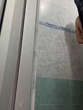 Snapshot of Luna_shinee chatting on November 2025 06:11:02 AM Luna shinee online show from November 2025 06:11:02 AM