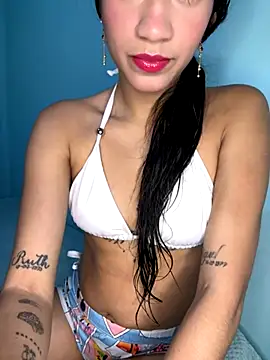 Snapshot of sofia_love05 chatting on November 2025 06:00:02 AM sofia love05 online show from November 2025 06:00:02 AM