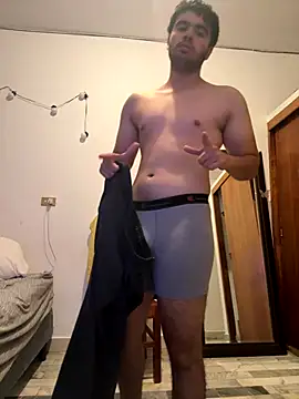 Snapshot of Leoncitooo987 chatting on December 2025 11:58:01 PM Leoncitooo987 online show from December 2025 11:58:01 PM