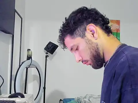 MoneySexMcm online show from November 2025 02:33:01 AM