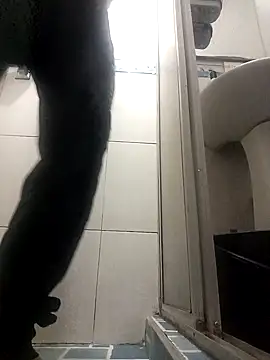 Snapshot of Elgladeador chatting on November 2025 10:30:02 PM Elgladeador online show from November 2025 10:30:02 PM