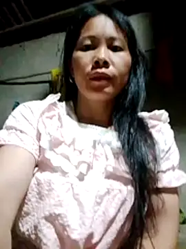 Snapshot of Ana_hoa chatting on April 2026 10:10:02 PM Ana hoa online show from April 2026 10:10:02 PM