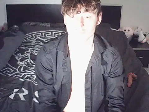 SoftEdgeBoy online show from April 2026 03:32:02 PM