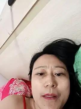 Snapshot of meiNv79 chatting on November 2025 12:17:01 PM meiNv79 online show from November 2025 12:17:01 PM