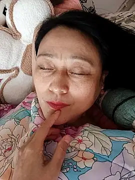 Snapshot of meiNv79 chatting on December 2025 07:50:01 AM meiNv79 online show from December 2025 07:50:01 AM