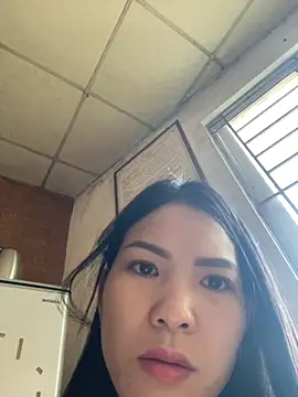 Beolulu online show from November 2025 02:32:01 AM