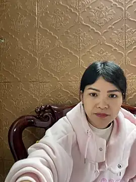 Snapshot of Beolulu chatting on January 2026 03:27:01 PM Beolulu online show from January 2026 03:27:01 PM