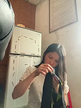 Snapshot of Beolulu chatting on February 2026 09:41:02 AM Beolulu online show from February 2026 09:41:02 AM