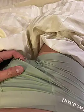 DX-tarotaron online show from April 2026 04:49:01 PM