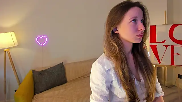 Snapshot of eirakiliana chatting on November 2025 10:48:01 AM eirakiliana online show from November 2025 10:48:01 AM