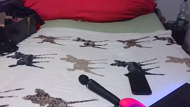 Snapshot of dwt_schwuchtel chatting on March 2026 07:27:01 PM dwt schwuchtel online show from March 2026 07:27:01 PM