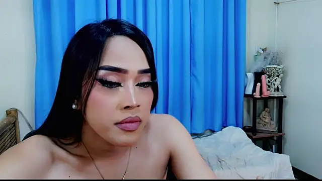 Snapshot of sweet_sophiaxx chatting on April 2026 12:24:02 AM sweet sophiaxx online show from April 2026 12:24:02 AM