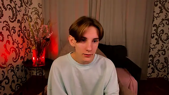 Snapshot of ted_lun chatting on November 2025 06:50:01 PM ted lun online show from November 2025 06:50:01 PM