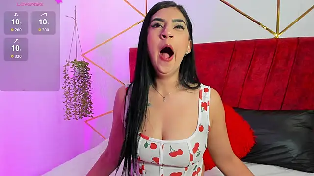 Paris Evans  online show from November 2025 12:17:01 PM