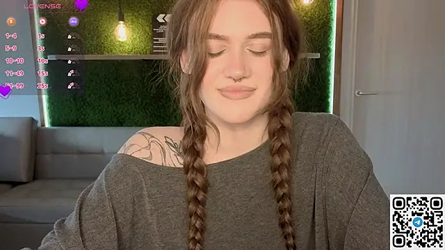 eshleeygreen online show from April 2026 12:52:02 PM