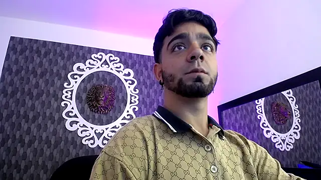 Snapshot of Dereck_Jhonsonn chatting on November 2025 07:36:01 PM Dereck Jhonsonn online show from November 2025 07:36:01 PM