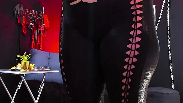 KatrinaStone online show from March 2026 07:17:01 PM