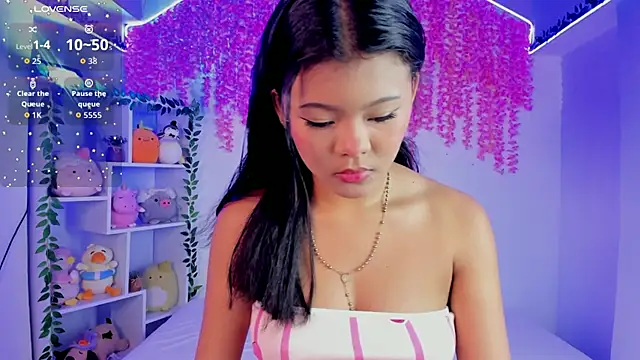  hanna sky online show from November 2025 06:18:02 PM