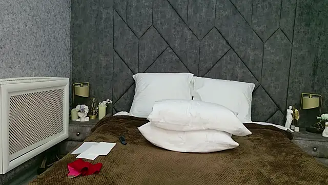 Evie Berret online show from February 2026 02:53:01 AM